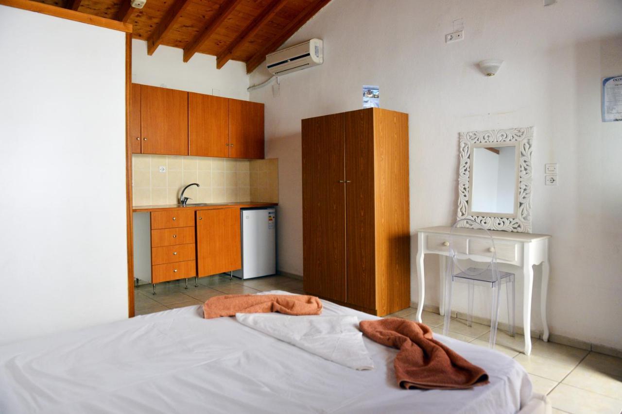 Yalis Studios Achladies  Dış mekan fotoğraf